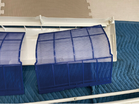 フィルターに付いた埃・汚れを除去