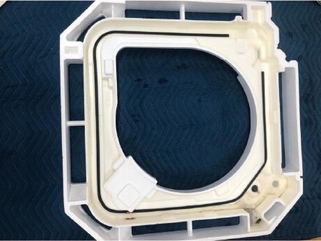 パーツに付いたカビ・汚れを除去