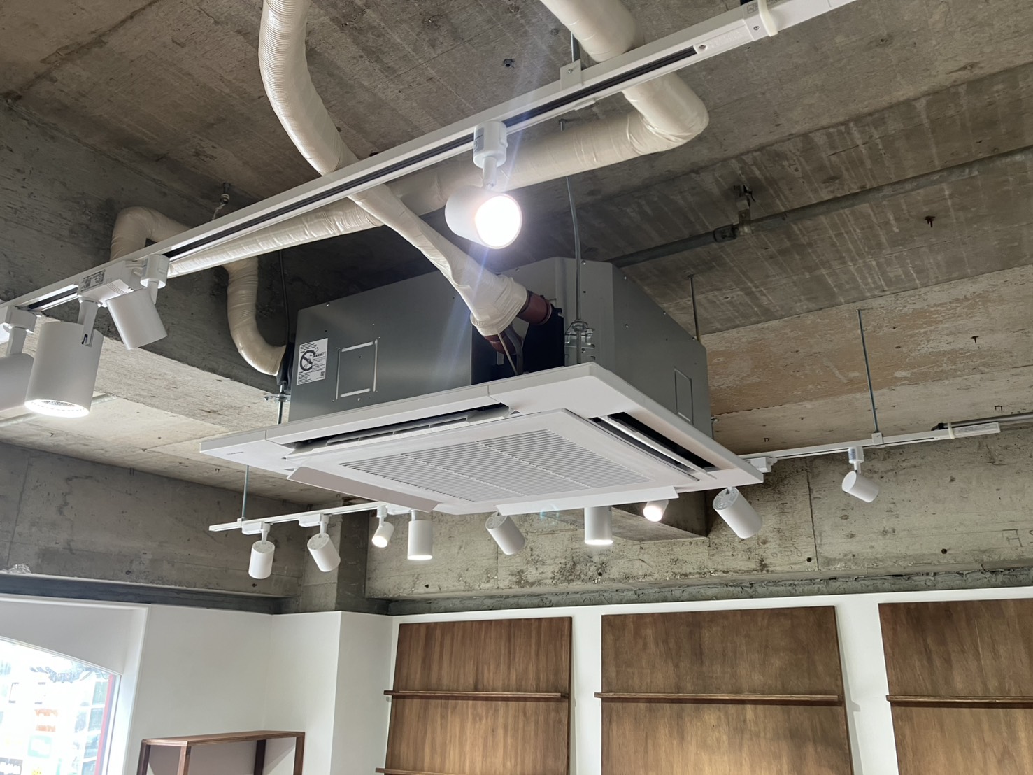 業務用エアコン入替工事